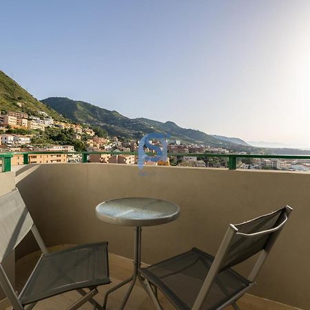 B&B Panorama - Self Check In เชฟาลู ภายนอก รูปภาพ